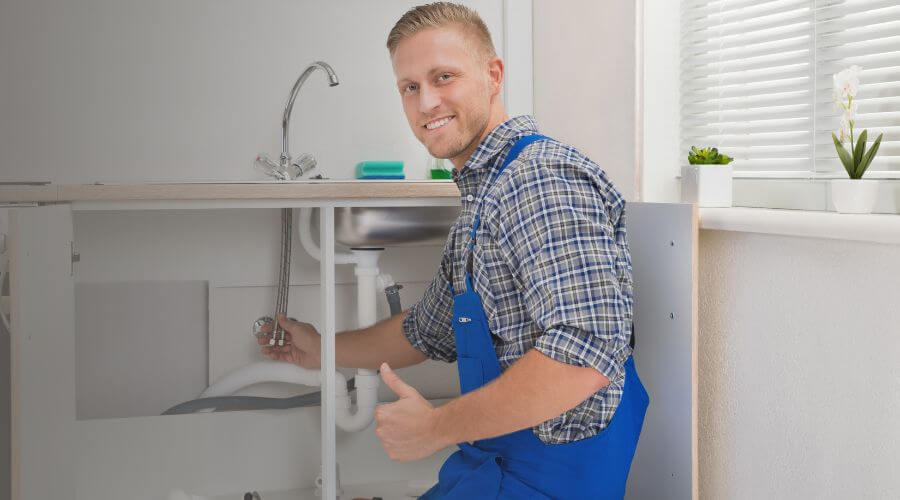 Expert burst pipe repair services in Edmore, ND